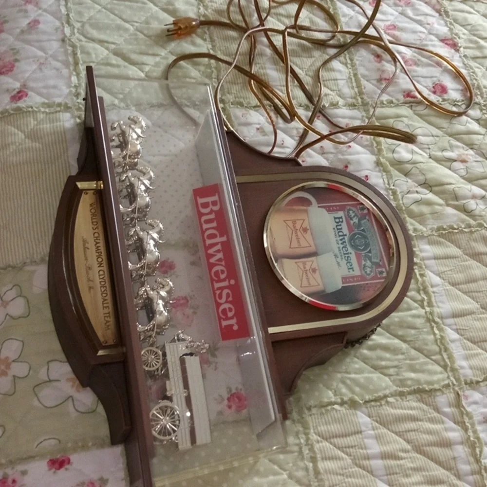 Vintage Budweiser Clydesdale Lamp - Picture 6 of 11